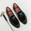 Casual Shoes Mens Fashion Wedding Party Dress Original Läder Tassels Black Slip-On Driving Shoe Tide Platform Loafers Chaussure