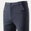 夏の春のカジュアルパンツの男性スーツパンツカーキブラックオフィスのズボンスリムフィットスパンデックスエラスティックブシンフォーマルDRパンツi3tk＃