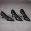 Kleid Schuhe Mode Weiches Leder Bequeme Schwarze OL Arbeit Spitze Zehen Frauen Dünne High Heels Klassische Einfache Damen Pumps Kleine Größe 33