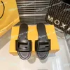 Designer Baguette Slides New Fashion Slippers Ladies Sandals Letter Slide Strick Summer Dust Bag