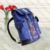 5A kvalitetsdesigner ryggsäck stil män kvinnor basket ryggsäck skolväskor mode prägling läder skolväska back pack stor kapacitet duffel resor ryggsäckar