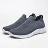 Casual Shoes Slip-On Men Sports Air Mesh Breattable Fashion Light Sneakers Storlek 39-44