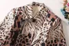 Europeiska och amerikanska kvinnokläder 2023 Autumn New Style Long Sleeve Lapel Leopard Print Patchwork Fashion Trench Coat XXL