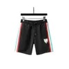 Pantanos cortos para hombre Carta de playa de verano avergonzadas hombres de la mesa de los hombres pantalones cortos pantalones cortos secos negros casuales pantalones casuales