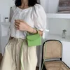 Borsa di alta qualità semplice casual color caramella rete rossa borsa femminile primavera 2024 moda coreana donna monospalla diagonale