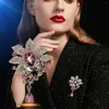 Broches Luxe Vrouwen Mannen Mode Overdreven Kristal Bodhi Bladeren Badges Pins Elegante High-end Bloem Hanger Strass Broche Sieraden
