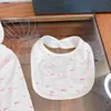 Fashion neonati salti di alta qualità vestiti per bambini piccoli baby a cinque pezzi set di dimensioni 0-6 m tuta per asciugamano per asciugamano fang bei abbraccia una trapunta 24mar