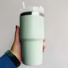 Tassen Tumbler aus Edelstahl mit 20 Unzen Strohhalm, fahrzeugmontierte Autobecher, amerikanische große Desktop-Bürowasserflaschen FY5880 0918