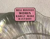 Alfinetes esmaltados feministas bem comportados, mulheres raramente fazem broches de história, emblemas de lapela, joias rosa, presente para amigos