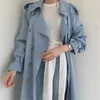 Trench da donna Cappotto da donna 2024 Autunno Elegante doppio petto Giacca lunga vintage con cintura allentata Split Giacca a vento blu femminile Outwear