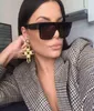 kim kardashian Donna Vintage Occhiali da sole quadrati tonalità nere Occhiali da sole retrò femminili Occhiali da sole firmati di lusso Donna G2205069239721