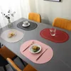 Tapis de Table en cuir PU, napperons Double face, 2 couleurs, coussinets antidérapants, isolation thermique, résistant à l'huile, épaississement ovale pour salle à manger