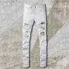 Dżinsy męskie 2024 Modna White High Street Patched Hole Pant Jean Motorcycle Pants Men Punk Slim Long Denim Hombre