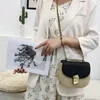 Borsa ATLI borse da donna in tessuto a catena tinta unita per borse a tracolla da donna grandi moda da viaggio casual da giorno estivo 2024