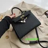 أكياس Ky Tote الموثوق بها حقيبة يد متصلة من الجلد المتقدم للنساء 2024 شعبية جديدة للأزياء متعددة الاستخدامات حقيبة يدوي