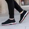 Scarpe casual Uomo Sneakers Moda Colore esterno Alta qualità Traspirante Zapatillas De Hombre Uomo Maglia Morbida Lettere Tennis Chaussure Hommes