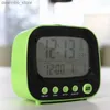 Relojes de mesa de escritorio Reloj de mesa silencioso estilo TV vintage Luz nocturna táctil Relojes de escritorio con temperatura automática con batería o alimentación USB24327