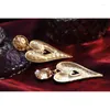 Kolczyki Dangle Europe Vintage Mosiężne 24 -karatowe złoto wisząca serce wyolbrzymiony duży uszy klip kobiet modność biżuterii
