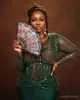 2024 Plus Size Aso Ebi PROM Black Women Hunter Зеленые вечерние платья Элегантные выпивки v Nece с длинными рукавами