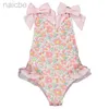 Jednopiec 2024 Summer New Girls Swimsuit Baby One Piece Sling Swim Swimsuit Blue Różowy nadruk Cute Beach Swimsuit 24327