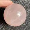 Dekorativa figurer 154Gnatural Stone Rose Quartz Crystal Ball Polished Rock Pink Sphere Feng Shui 2024 Spatination Decoration Gift Reiki