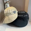 Summer Cap Designer Triangle Cap för män Kvinnor Wide Brimmed Sun Hat Leisure Duck Tongue Hat Street Cap Vacation Travel Sunscreen Hat