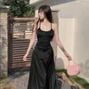 Lässige Kleider 2024 Sommer Sexy Open Back Satin Hosenträgerkleid Urlaub Mode Neckholder Rückenfrei Schwarz Lila A Line Strap Club Long