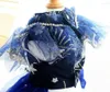 Одежда для собак Уникальная роскошная одежда ручной работы Изящное свадебное платье со шлейфом для домашних животных Благородное платье Градиентная синяя юбка Ручное шитье Элегантный жемчуг