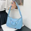 Borse a tracolla Borsa da donna piccola in pelle PU piccola sotto le ascelle Borsa da donna vintage a farfalla con cerniera in puro colore con cerniera Mini Hobos