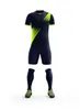 Summer Football Uniform Training Jersey Set vuxen snabb torkning och svett absorberande mjuka korta ärm shorts 240318