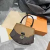 36% OFF Designer bag 2024 Handbags High Capacity One Shoulder Bucket Triumphal Arch Fan Tote Women Tote Shopping Womens