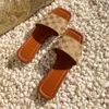 Pantofole Pantofole NUOVE moda donna espadrillas suola sandali con zeppa punta aperta spesso cinturino alla caviglia esterno slip on estate casual H240326WPA8