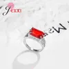 Bagues de cluster Belle Princesse Cut Square CZ 925 Sterling Argent Micro Inlay Rouge Zircone Cubique Romantique Femmes Bijoux De Fête