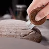 أدوات الخبز أداة تسجيل العجين الخبز القاطع المدمج 5 سم هداف خشبي مع 10 شفرات من الفولاذ المقاوم للصدأ
