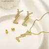 Charme Marque De Luxe Designers Lettres Y Stud Boucles D'oreilles Pendentifs Colliers Chaîne Or Argent Plaqué En Acier Inoxydable Célèbre Femmes Incrustation Cristal Strass Boucle D'oreilleJew