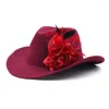 Береты, забавные вечерние шляпы, ковбойская шляпа, западная женская одежда для взрослых с цветочными перьями, аксессуары для костюмов Fedora DXAA