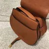 Дизайнерский кросс -ковыжа кожа кожа Marcie Saddle Bag для женщины мужская сумочка even swork sling sling Vintage Small Messenger Envelope Tote Clutch Sagn