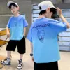 綿の子供用服、男の子の夏の半袖Tシャツ、韓国語バージョン、ゆるくて快適な新しいスタイル、子供の夏のファッション、ビッグチルドレンズ