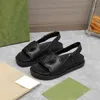 Designer Beach Sandals tidigt på våren Ny stil tofflor trasiga diamantkvinnor tofflor platt flip flop sommar outwear strand spänne tofflor crocdile glider med låda