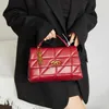 22% DI SCONTO Borsa firmata 2024 Borse Moda personalizzata Triangolo scozzese Borsa a tracolla piccola quadrata a spalla singola Tendenza donna