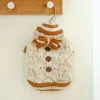 Suéter fofo de malha para animais de estimação com decoração de botões para outono e inverno, roupas quentes para cães, 1 peça