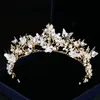 Hårklämmor Barrettes Bridal Crown Baroque Pearl Rhinestone and Tiara Butterfly Hairband Accessories Princess Bride Tiaras Drop Deliver Otkp5