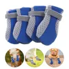 Vestuário para cães 4 pcs sapatos de sola macia botas chihuahua antiderrapante pés anti-sujos ao ar livre engrossado adequado para gatinhos convenientes para animais de estimação