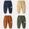 Byxor Autumn/Spring Kids Cargo Pants pojkar Elastisk midja Casual bomullsblandning för aktiva 3-8-åringar i fyra färger Drop Leverans B DH8JZ