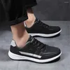 Sapatos casuais tamanho 40 grande designer de tênis luxo homem vulcanizar tênis lusux 2024 esportes fitness