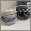Ins meninas clássico xadrez tecido esponja hairband headbands para mulheres estilo acadêmico britânico moda lã cabelo hoop cabeça 240321