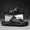 Sandały w stylu męskich misów swobodny buty lekkie dwa sposoby na noszenie wysokiej jakości mody ciężko noszący letnie męskie pantofel plażowy
