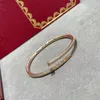 Classico bracciale designer di braccialetti da donna donna di alta qualità cerchio di alta qualità k braccialetti placcati in oro micro intarsiato cz braccialetti di diamante gioielli regalo gitle festaio