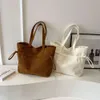 Designer Luxury Fashion Evening Bags Leisure stor kapacitet Tote Womens Bag Instagram Versatil Temperament Corduroy Single Shoulder Pending Bag för Female Col