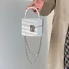 Kadınlar küçük kare omuz çantaları retro kilit timsah desen flep debriyaj çanta moda zinciri mini crossbody çantası yfa2146